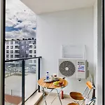 Apartment Armand A La Dalia